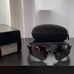 Oakley Encoder Matte Black Prizm Black Lens